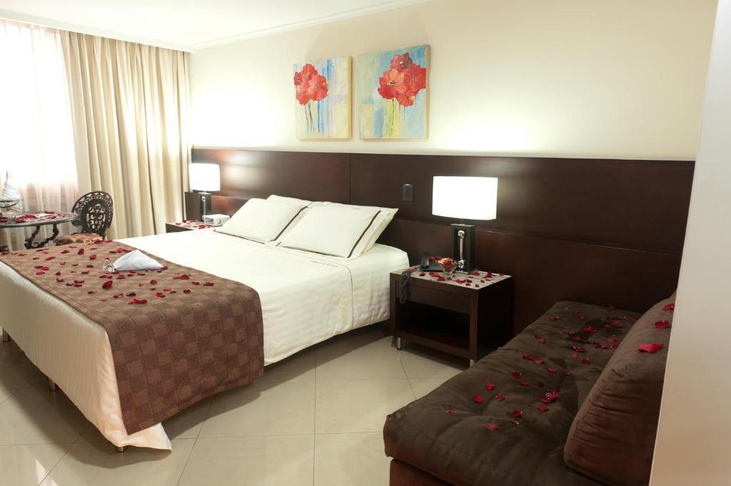 Hotel Alameda De La 10 ميديلين الغرفة الصورة